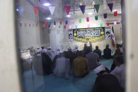 درس اخلاق طلاب مدرسه علمیه رضویه شهرستان هویزه