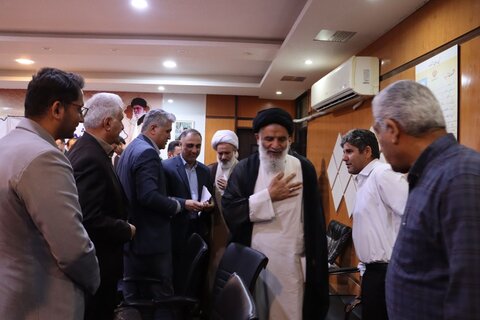 جلسه شورای اداری شهرستان هویزه باحضور نماینده ولی فقیه در خوزستان
