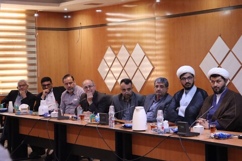 جلسه شورای اداری شهرستان هویزه باحضور نماینده ولی فقیه در خوزستان