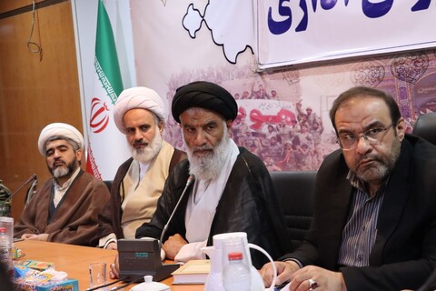 جلسه شورای اداری شهرستان هویزه باحضور نماینده ولی فقیه در خوزستان