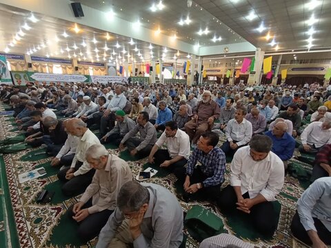 آیین عبادی سیاسی نمازجمعه بوشهر به روایت تصاویر