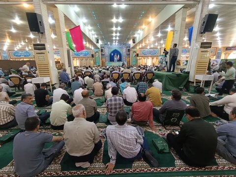 آیین عبادی سیاسی نمازجمعه بوشهر به روایت تصاویر