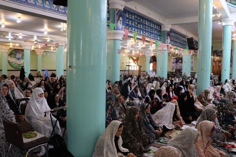 تصاویر/ اقامه نماز جمعه شهر تکاب