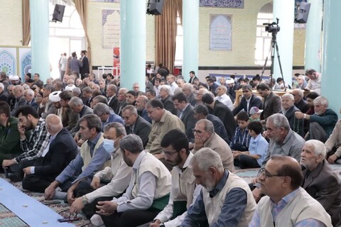 تصاویر/ اقامه نماز جمعه شهر تکاب