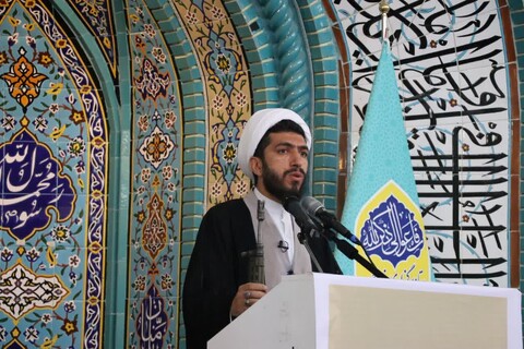 تصاویر/ اقامه نماز جمعه شهر تکاب