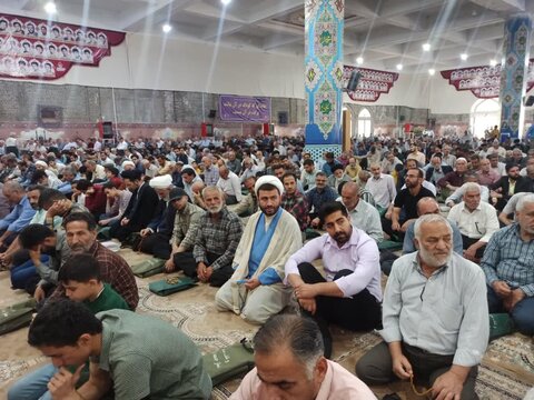 تصاویر/ نمازعبادی سیاسی جمعه کاشان