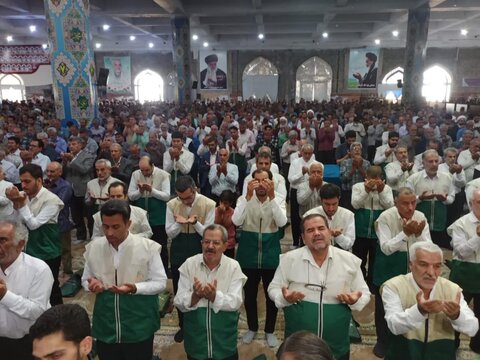 تصاویر/ نمازعبادی سیاسی جمعه کاشان