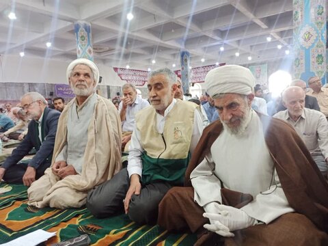 تصاویر/ نمازعبادی سیاسی جمعه کاشان