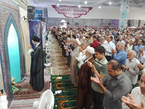 تصاویر/ نمازعبادی سیاسی جمعه کاشان