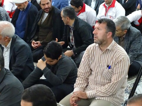 تصاویر/ اقامه نماز جمعه شهر ماکو