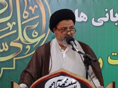 تصاویر/ اقامه نماز جمعه شهر ماکو