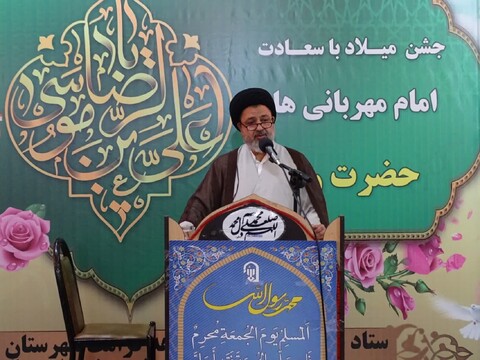 تصاویر/ اقامه نماز جمعه شهر ماکو