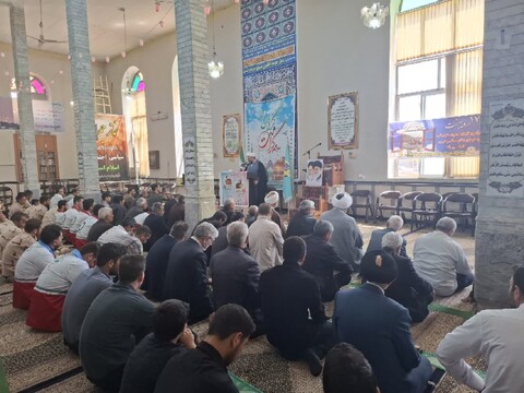 تصاویر/ اقامه نماز جمعه پلدشت