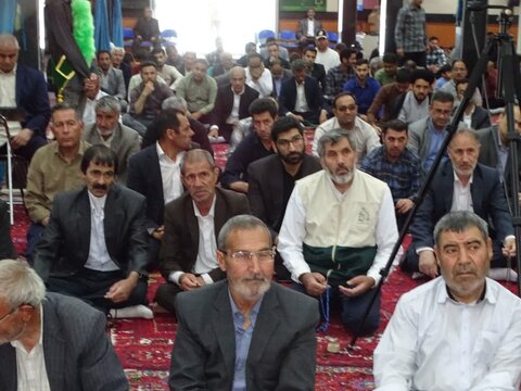 تصاویر/ آیین عبادی سیاسی نماز جمعه چهاربرج