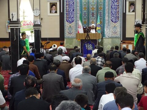 تصاویر/ آیین عبادی سیاسی نماز جمعه چهاربرج