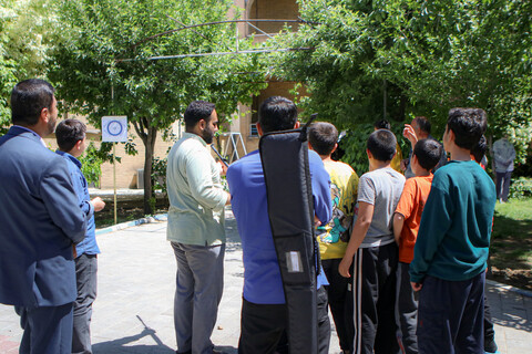 تصاویر/اردوی دانش‌آموزی یک روز در حوزه