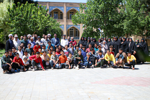 تصاویر/اردوی دانش‌آموزی یک روز در حوزه