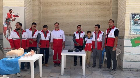 تصاویر/ اقامه نماز جمعه انار