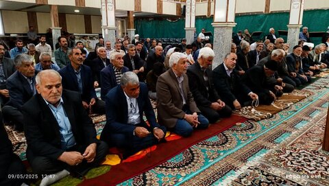 تصاویر/ اقامه نماز جمعه شهر کشاورز