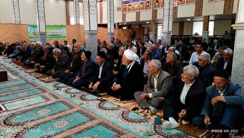 تصاویر/ اقامه نماز جمعه شهر کشاورز