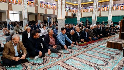 تصاویر/ اقامه نماز جمعه شهر کشاورز