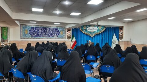 تصاویر/ مراسم جشن ولادت حضرت امام رضا (ع) در مدرسه علمیه الزهرا (س) ارومیه