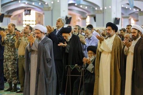 تصاویر/ اقامه نماز جمعه تبریز