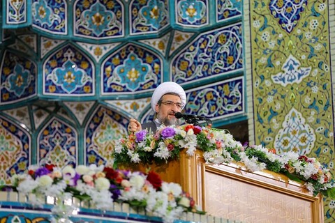 تصاویر/ اقامه نماز جمعه تبریز