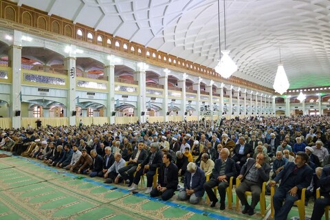 تصاویر/ اقامه نماز جمعه تبریز