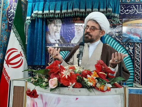 تصاویر/ اقامه نماز جمعه خرمدره