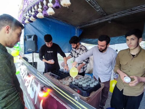 تصاویر/ برپایی ایتسگاه صلواتی در دهه کرامت به همت مدرسه علمیه امام علی (ع) سلماس