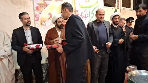 تصاویر / مراسم تجلیل از خادمین آستان مقدس امامزاده موسی و علی شهرستان سراب