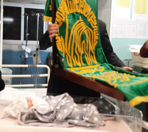 تصاویر/حضورکاروان زیر سایه خورشیددر زایشگاه شبیه خوانی کاشان