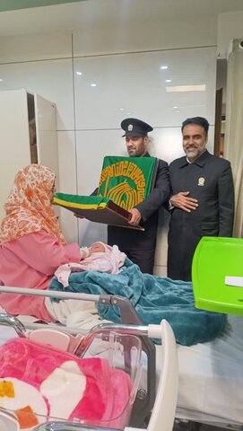 تصاویر/حضورکاروان زیر سایه خورشیددر زایشگاه شبیه خوانی کاشان