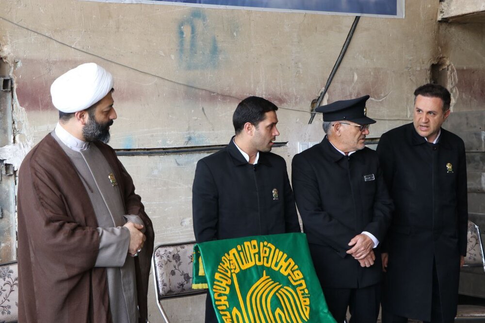 فیلم|  حضور کاروان زیر سایه خورشید در جشن تکلیف دانش آموزان مدرسه مصلی نژاد ارومیه