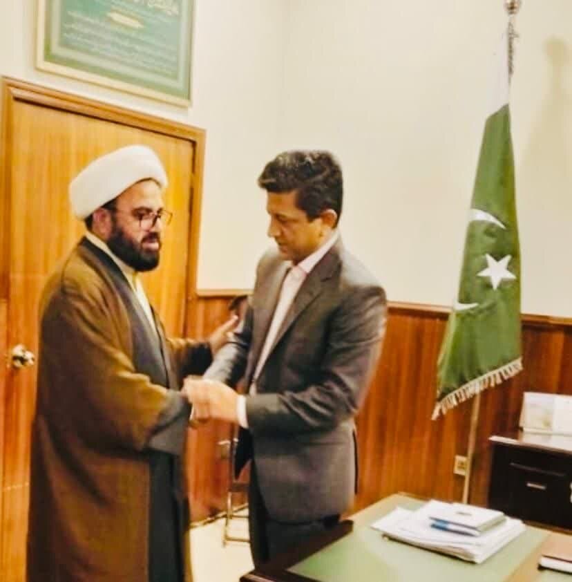 علامہ اشفاق وحیدی کی سی پی او اور اسسٹنٹ کمشنر راولپنڈی سے ملاقات / مختلف امور پر تبادلۂ خیال