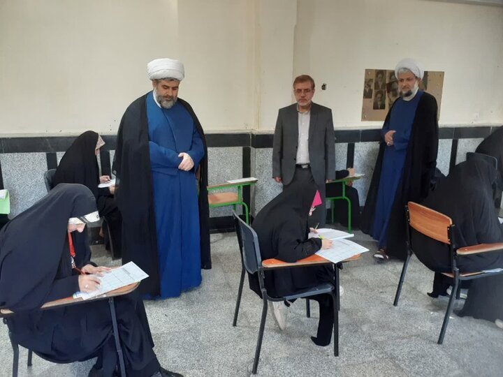 برپایی آزمون ارزیابی و اعطای مدرک تخصصی حفاط قرآن در مازندران