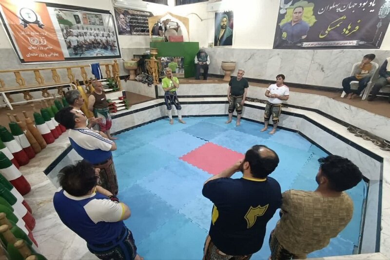 حضور خادمیاران رضوی در زورخانه امام علی(ع) هرسین + عکس