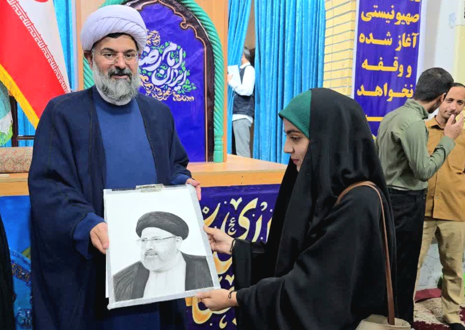 نقاشی دختر بوشهری برای شهید رئیسی