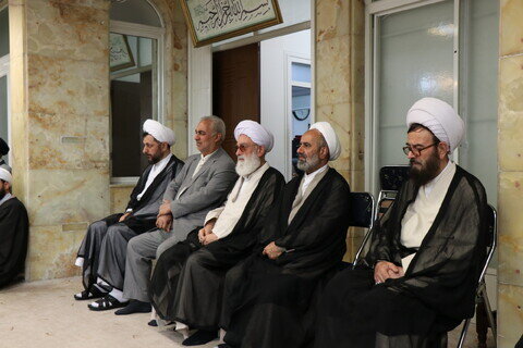 Imágenes / Ceremonia de celebración del cumpleaños del Imam Reza (P) en la oficina del Ayatolá Nouri Hamadani