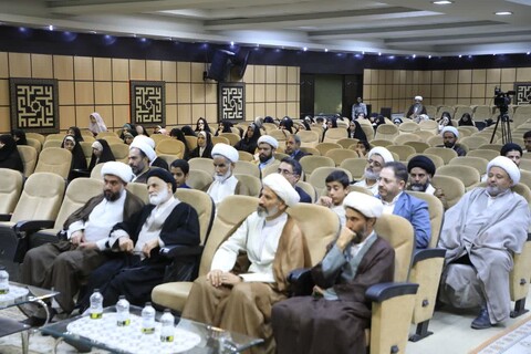 مراسم تجلیل از اساتید حوزه علمیه شهرستان بیرجند