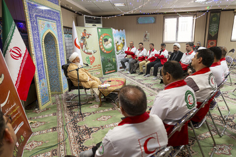 دیدار آیت الله ناصری با اعضای جمعیت هلال احمر یزد