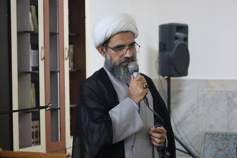 تصاویر/ تجلیل از اساتید مدرسه علمیه النبی  (ص) بندرعباس به مناسبت روز معلم