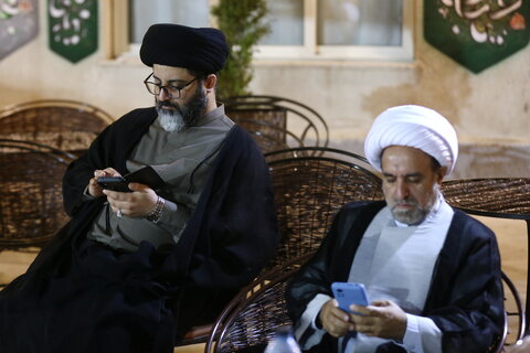 تصاویر/ دیدار صمیمی مسئولان ستاد برگزاری همایش یکصدمین سالگشت بازتأسیس حوزه علمیه قم با مهمانان خارجی همایش