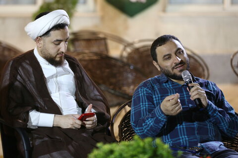 تصاویر/ دیدار صمیمی مسئولان ستاد برگزاری همایش یکصدمین سالگشت بازتأسیس حوزه علمیه قم با مهمانان خارجی همایش