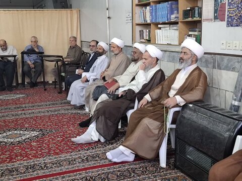 تصاویر/ جشن میلاد امام رضا(ع)از طرف نماینده مقام معظم رهبری در منطقه کاشان