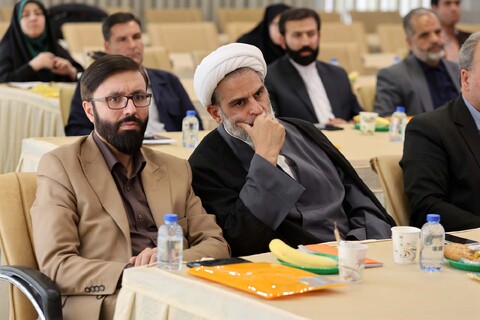 تصاویر / مجمع شوراهای فرهنگ عمومی استان همدان