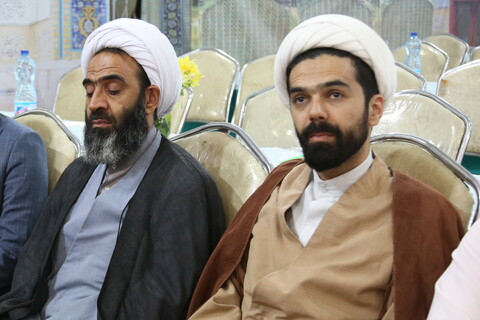 تصاویر / تجلیل از هنرمندان حرم رضوی در اصفهان