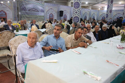 تصاویر / تجلیل از هنرمندان حرم رضوی در اصفهان