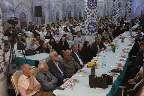 تصاویر / تجلیل از هنرمندان حرم رضوی در اصفهان